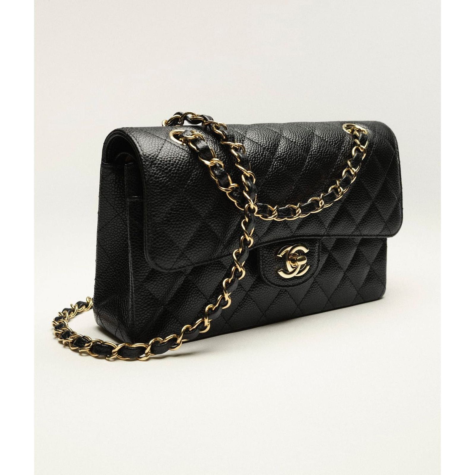 Chanel Handbag Classic